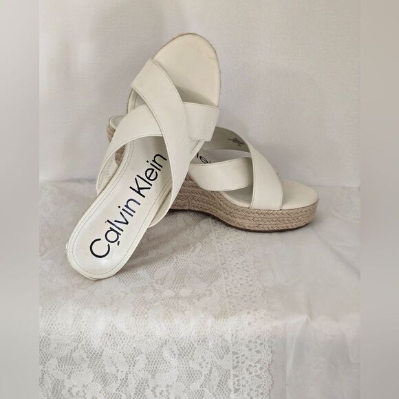 Calvin Klein Cream Wedge espadrilles Slip-On Shoes - Picture 2 of 7